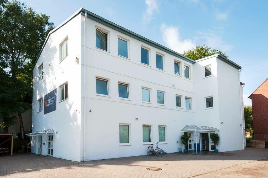 K 357 - Staffboarding - Personal- Und Monteurzimmervermietung Und Vermittlung In Hamburg Und Umgebung Luaran gambar